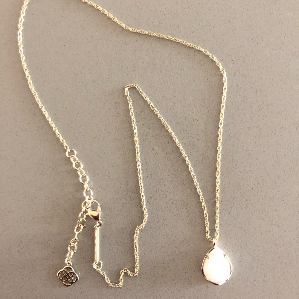 Kendra Scott Necklace